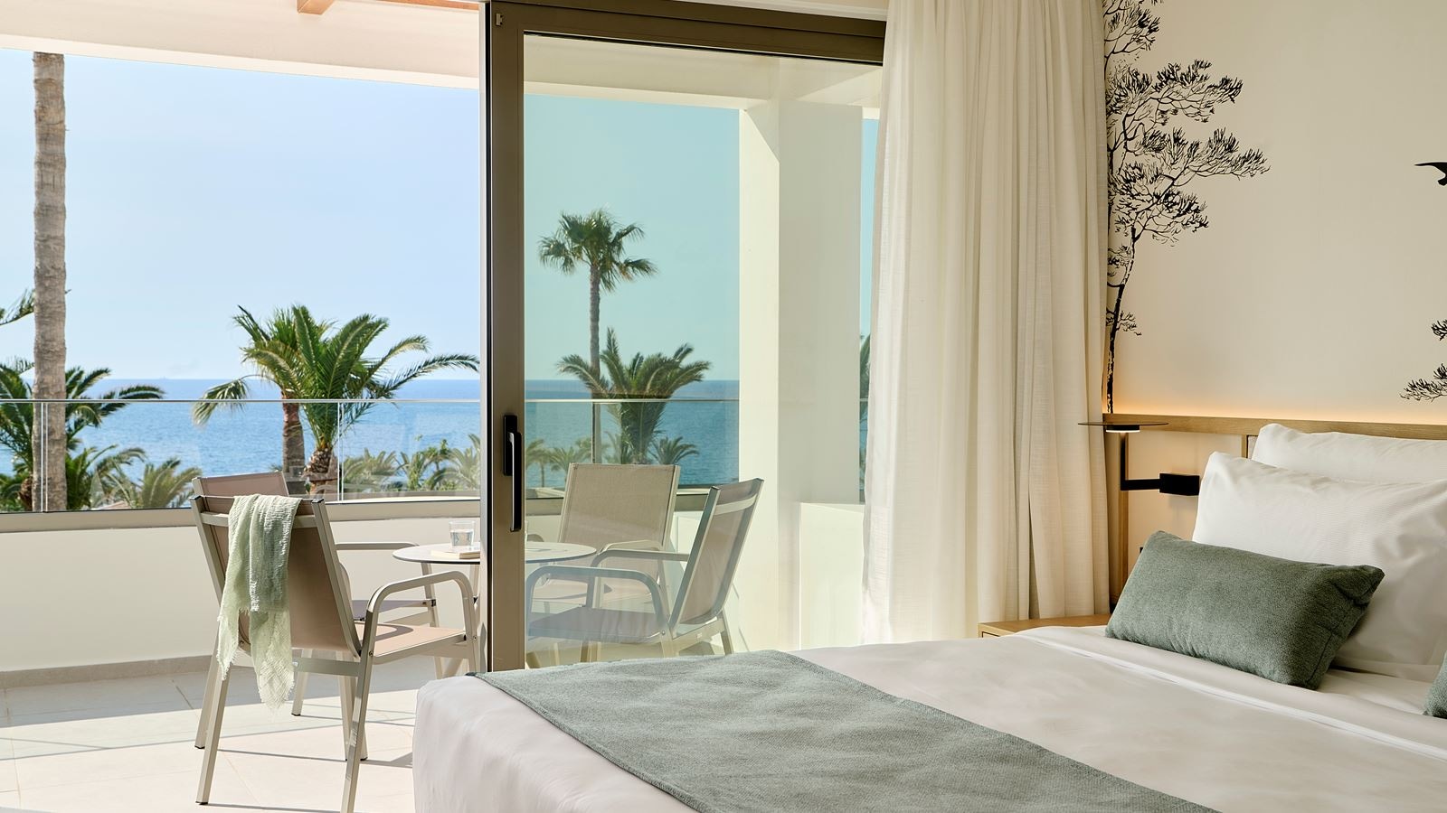 rooms-bungalow-family-sea-view