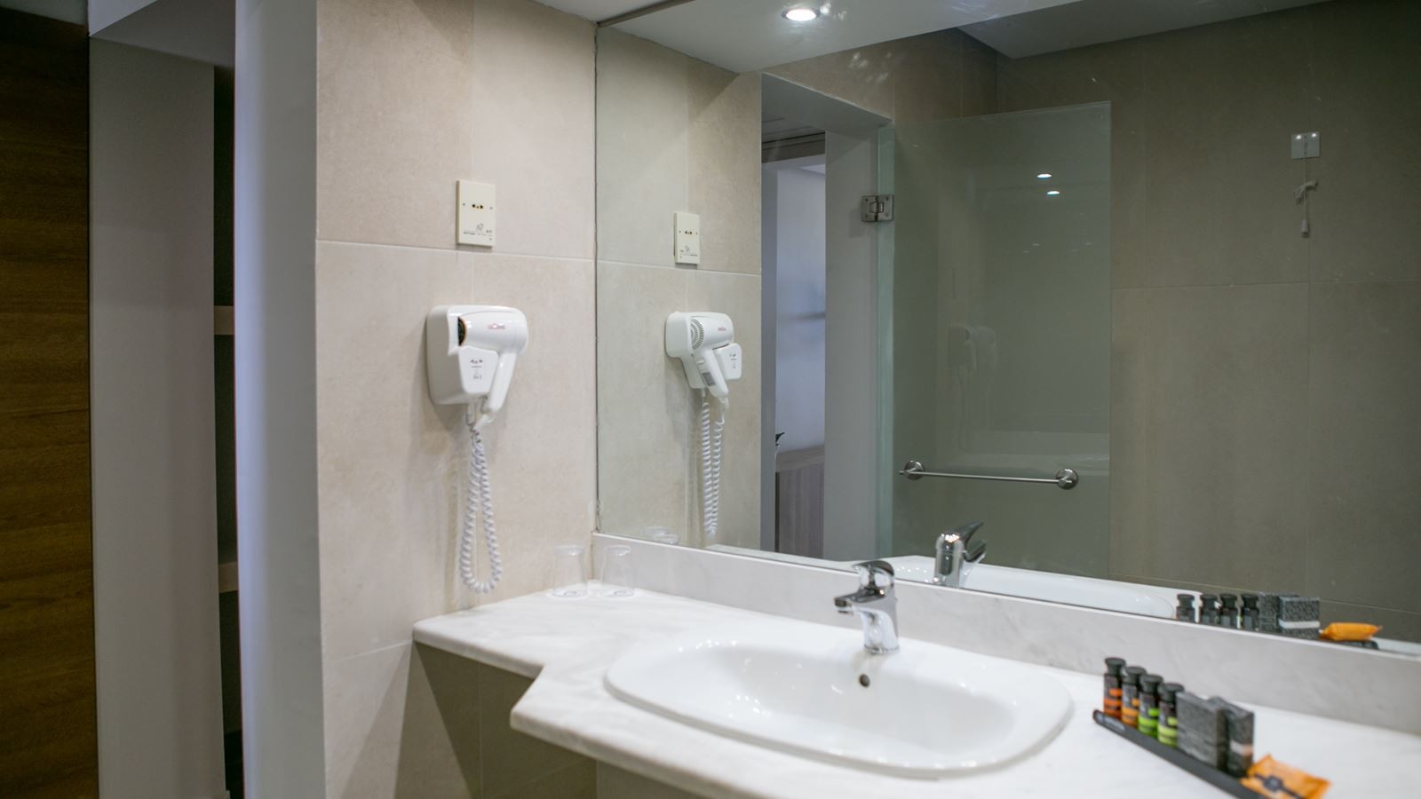 rooms-bungalow-seaview