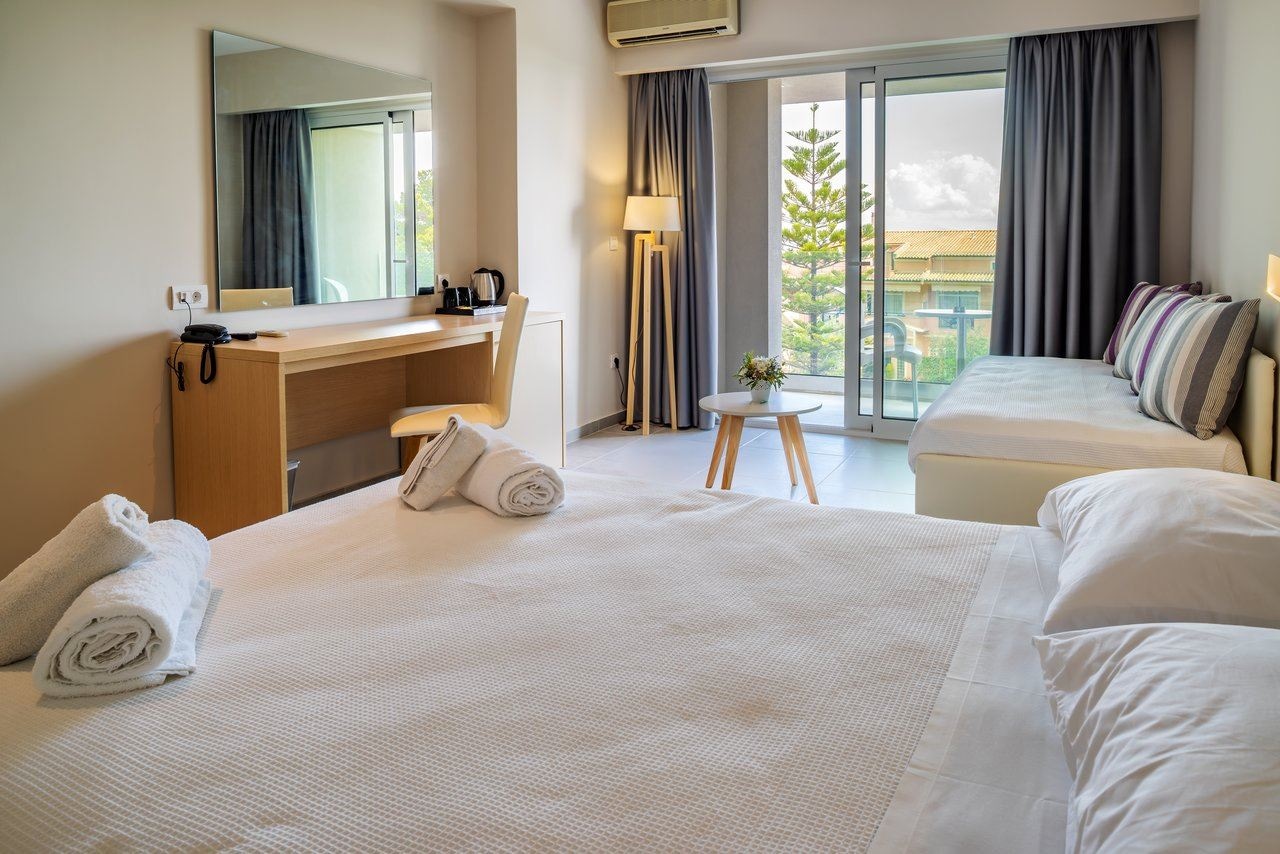 rooms-room-double-or-twin-landview-balcony-or-terrace