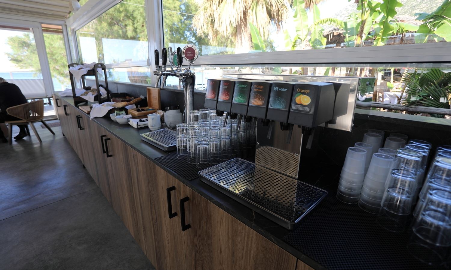 restaurants-niriides-restaurant