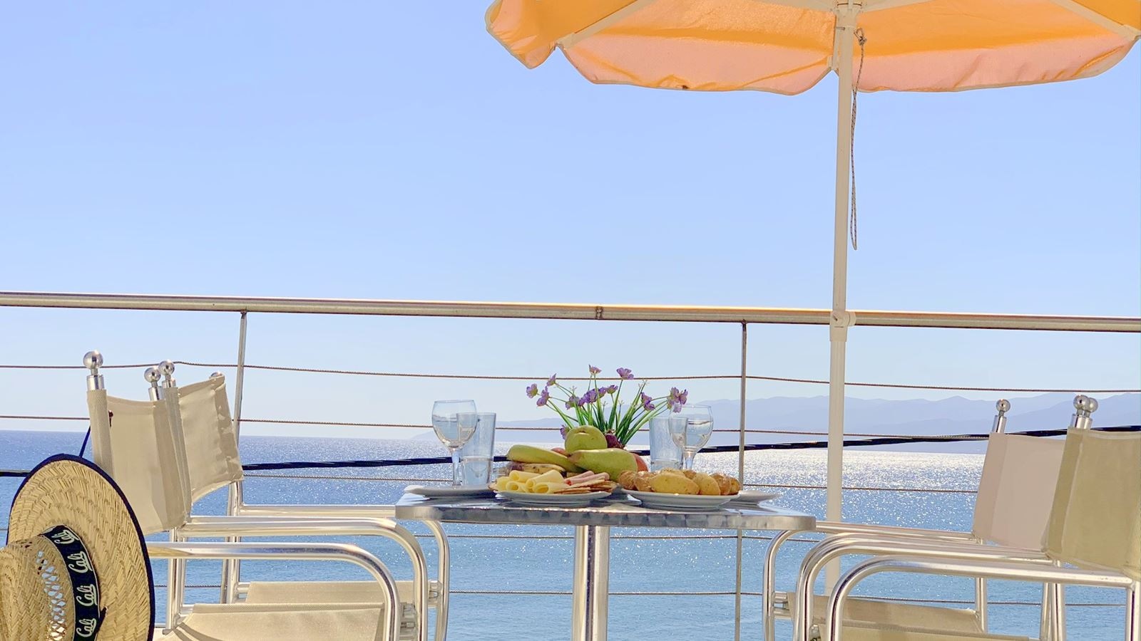 rooms-superior-apartment-sea-view