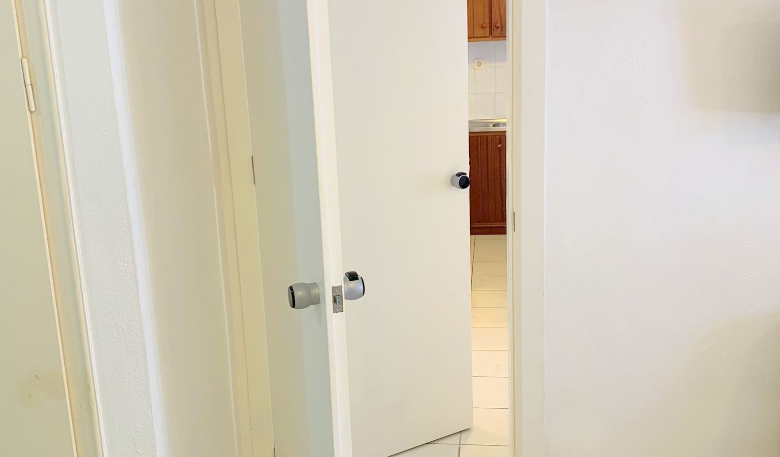 rooms-connected-studios-city-view