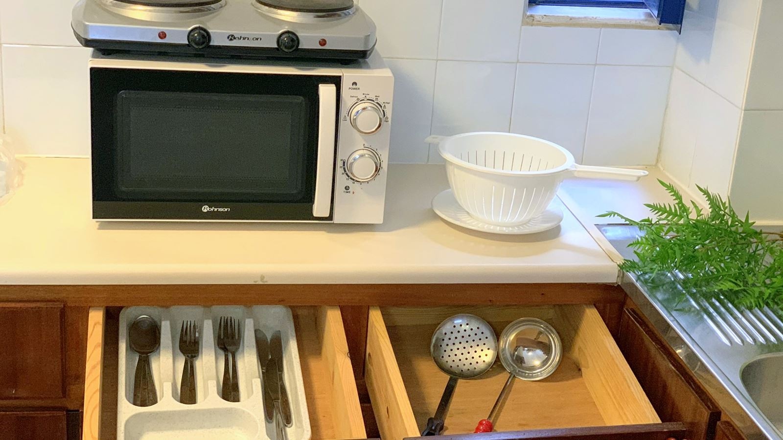 rooms-connected-studios-city-view