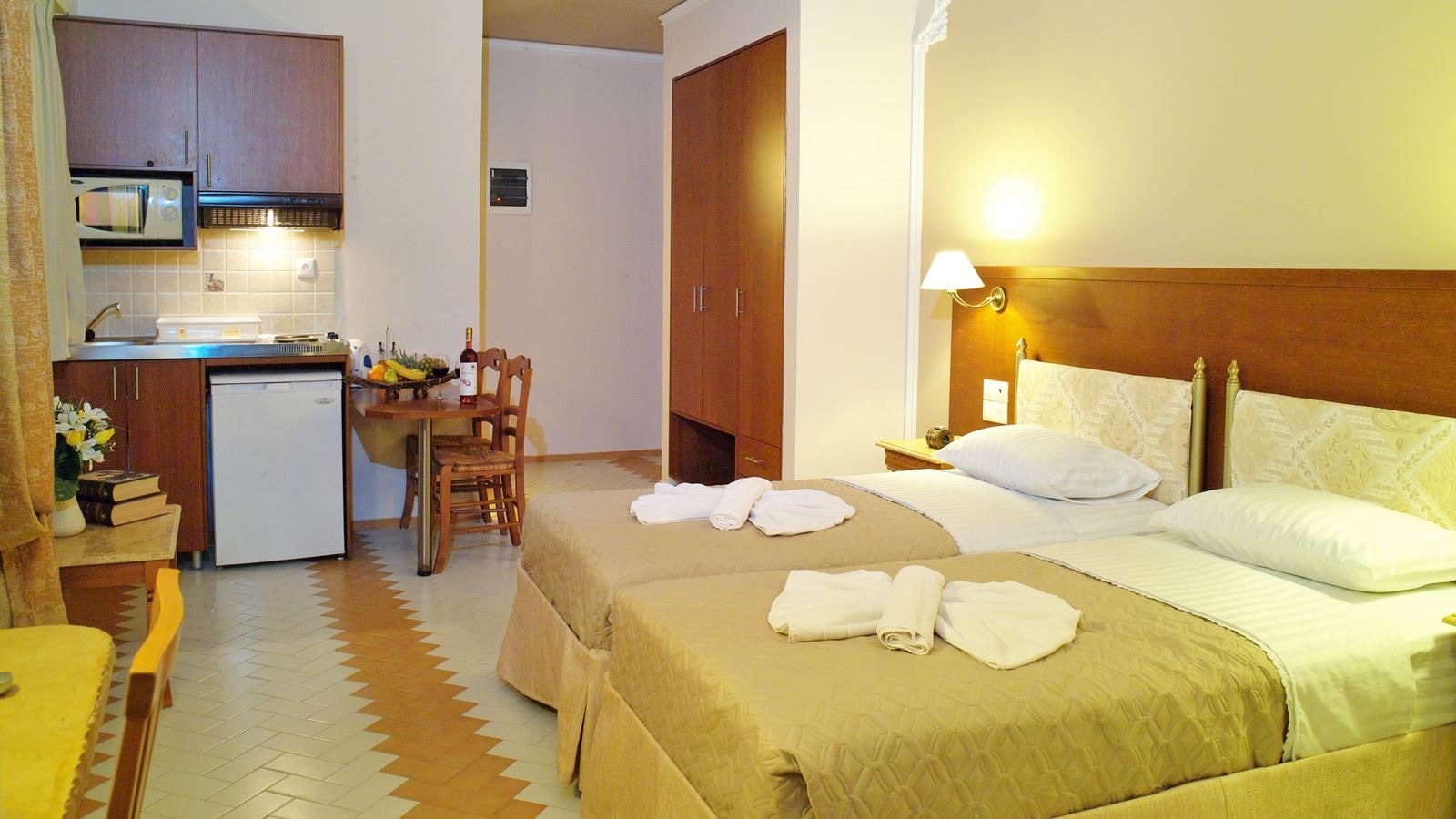 rooms-superior-double-studio