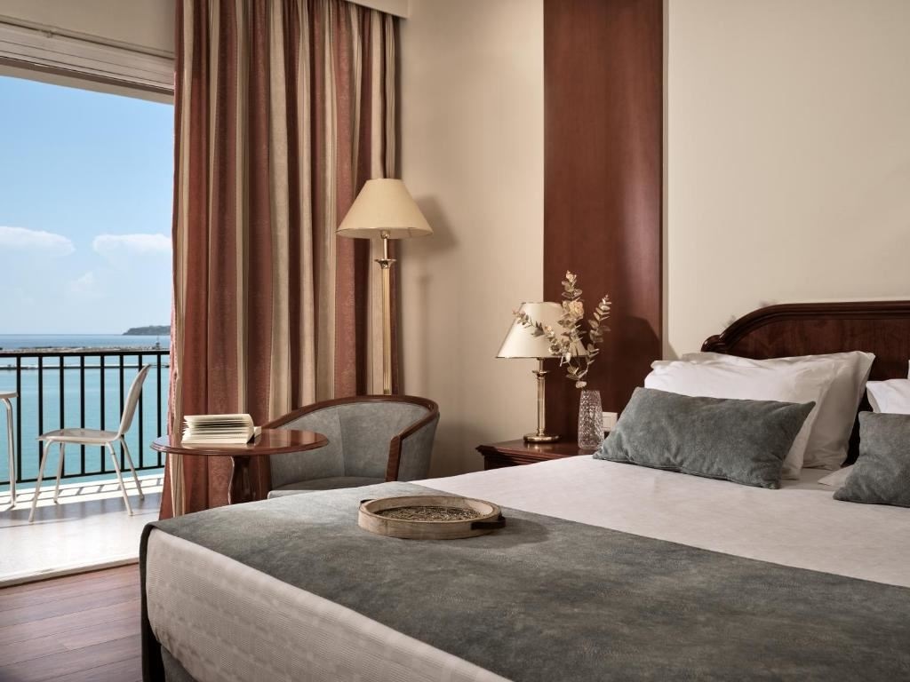 rooms-superior-double-room-sea-view-with-veranda