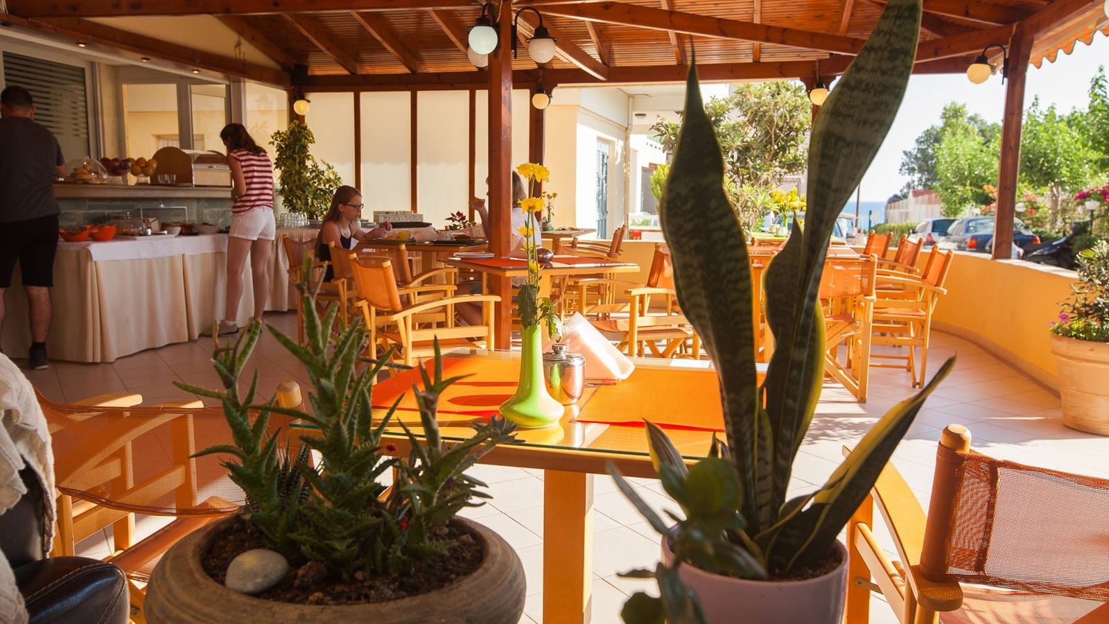 restaurants-breakfast-buffet