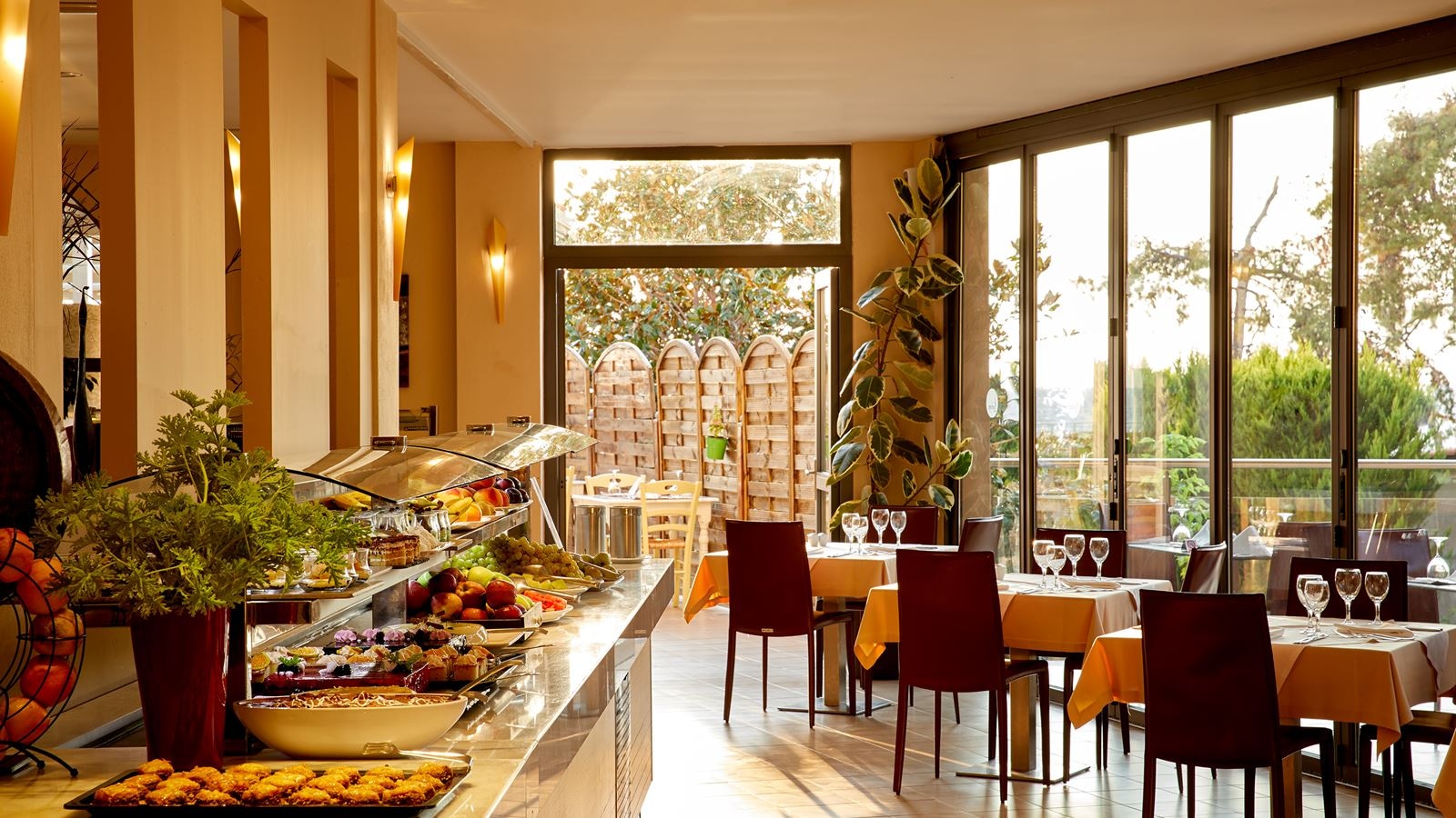 restaurants-thallatta