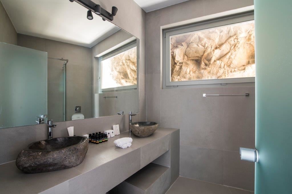 rooms-grand-deluxe-three-bedroom-villa-with-private-pool-and-sea-view