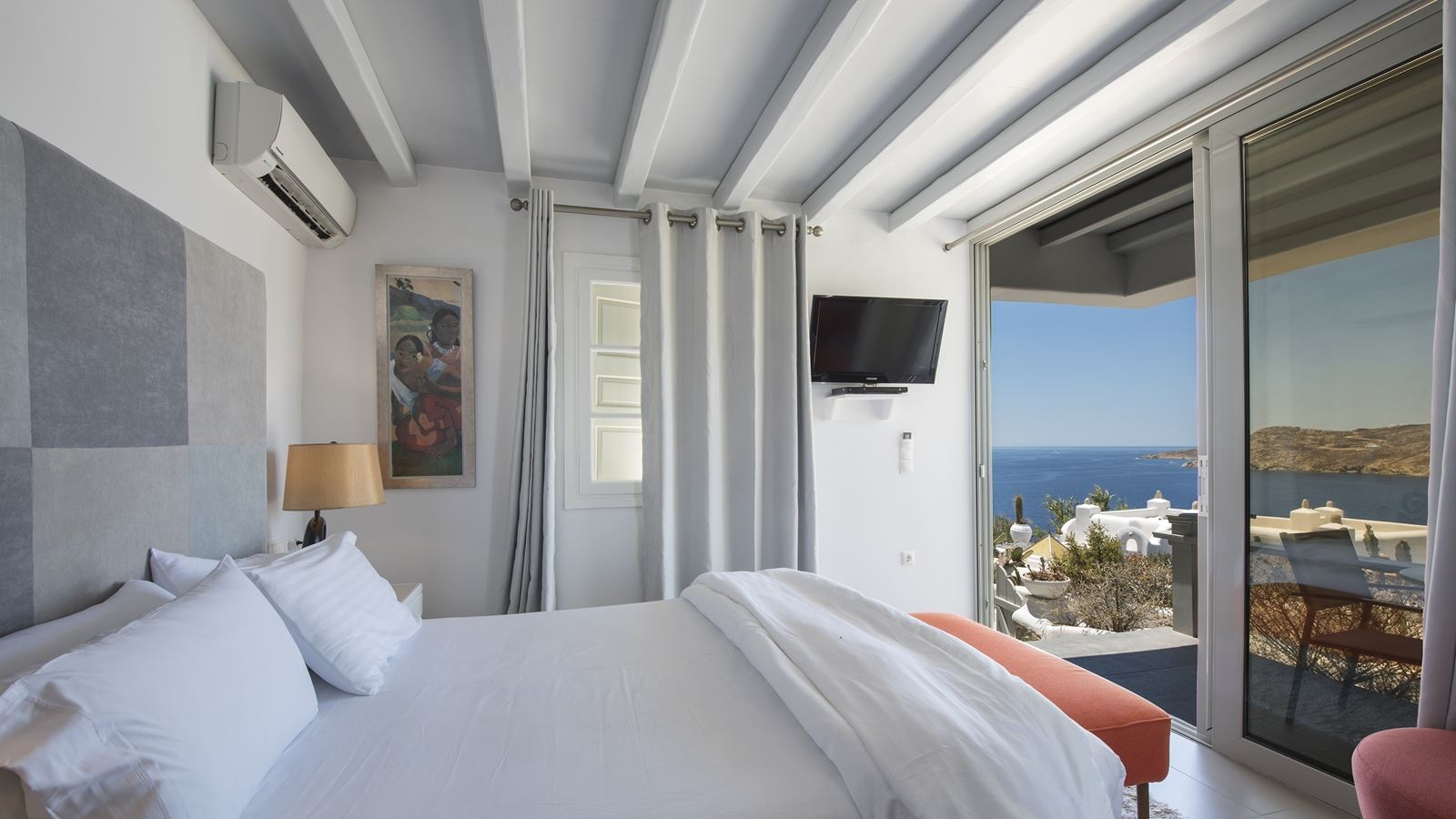 rooms-superior-room-sea-view