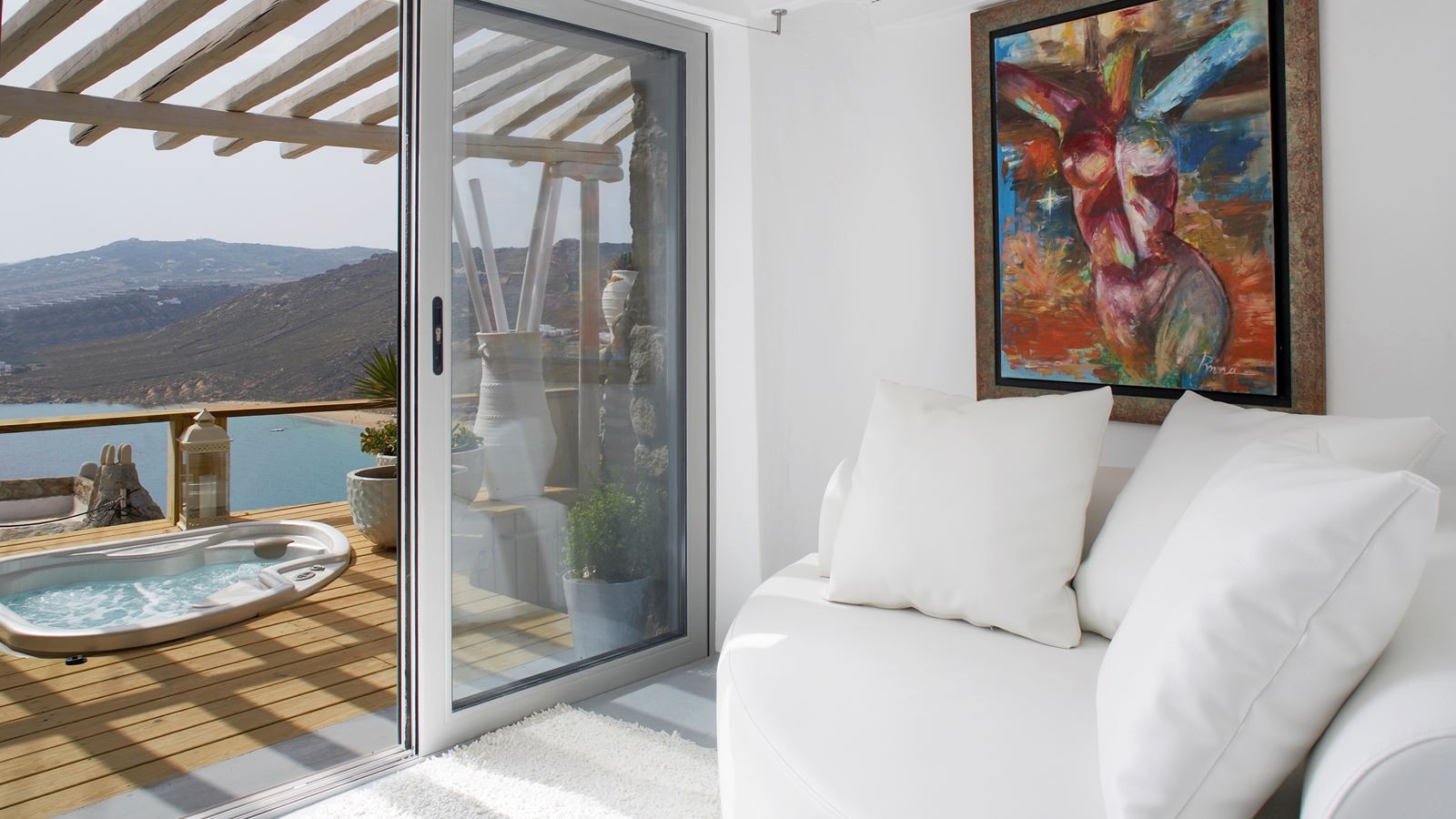 rooms-junior-suite-with-sea-view-and-outdoor-jetted-tub