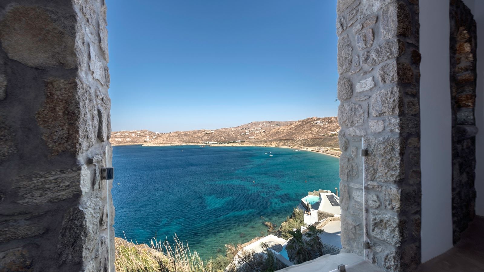 rooms-deluxe-suite-sea-view