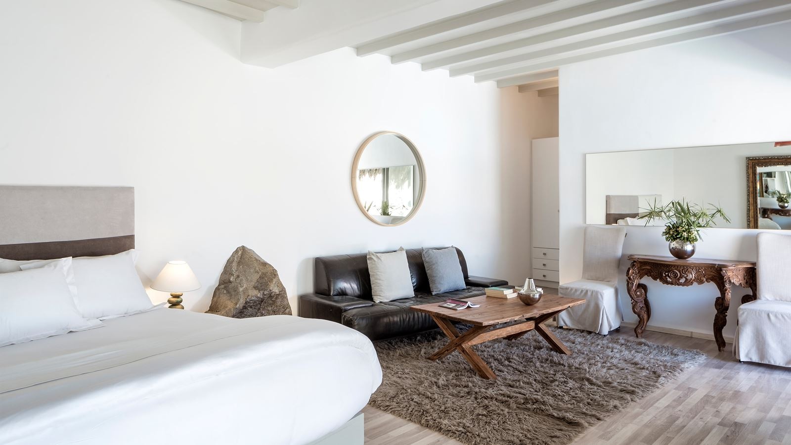 rooms-deluxe-suite-with-private-pool-and-sea-view
