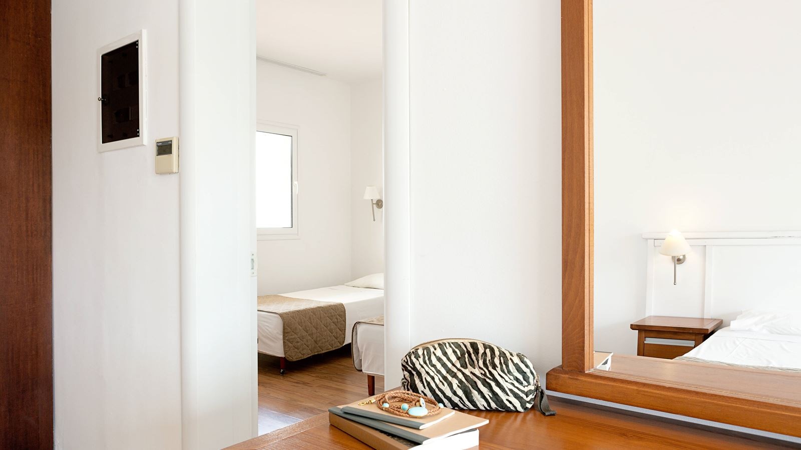 rooms-family-room-2-bedroom