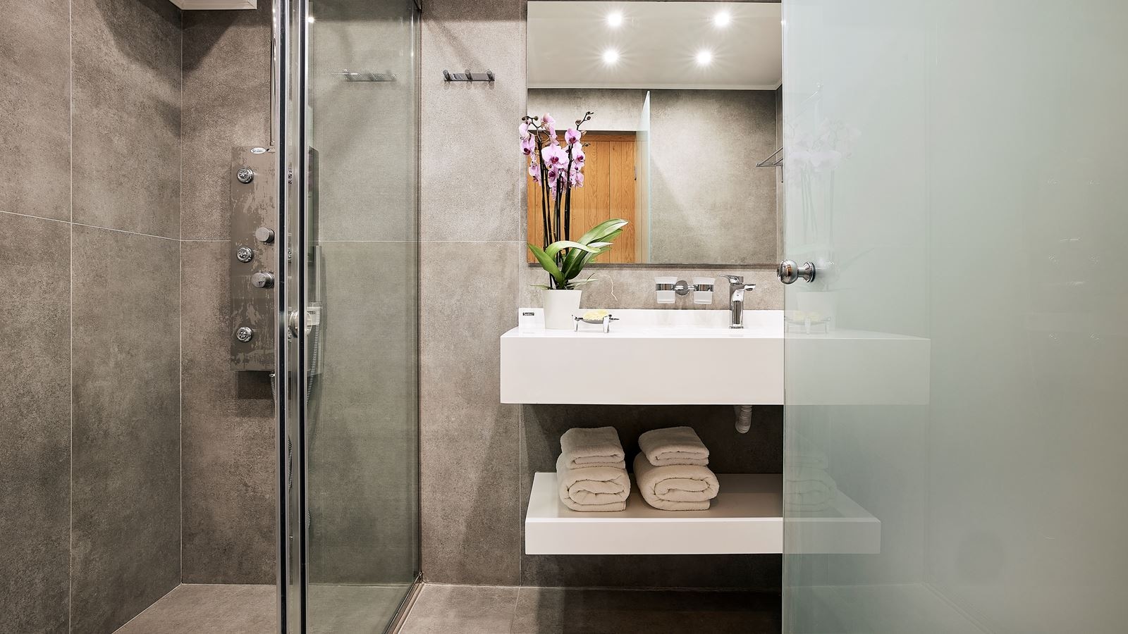 rooms-sunshine-doubletriple-seaview-balcony-or-terrace