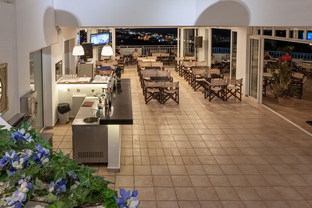 restaurants-main-building