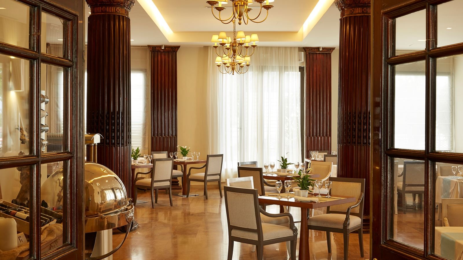 restaurants-main-restaurant