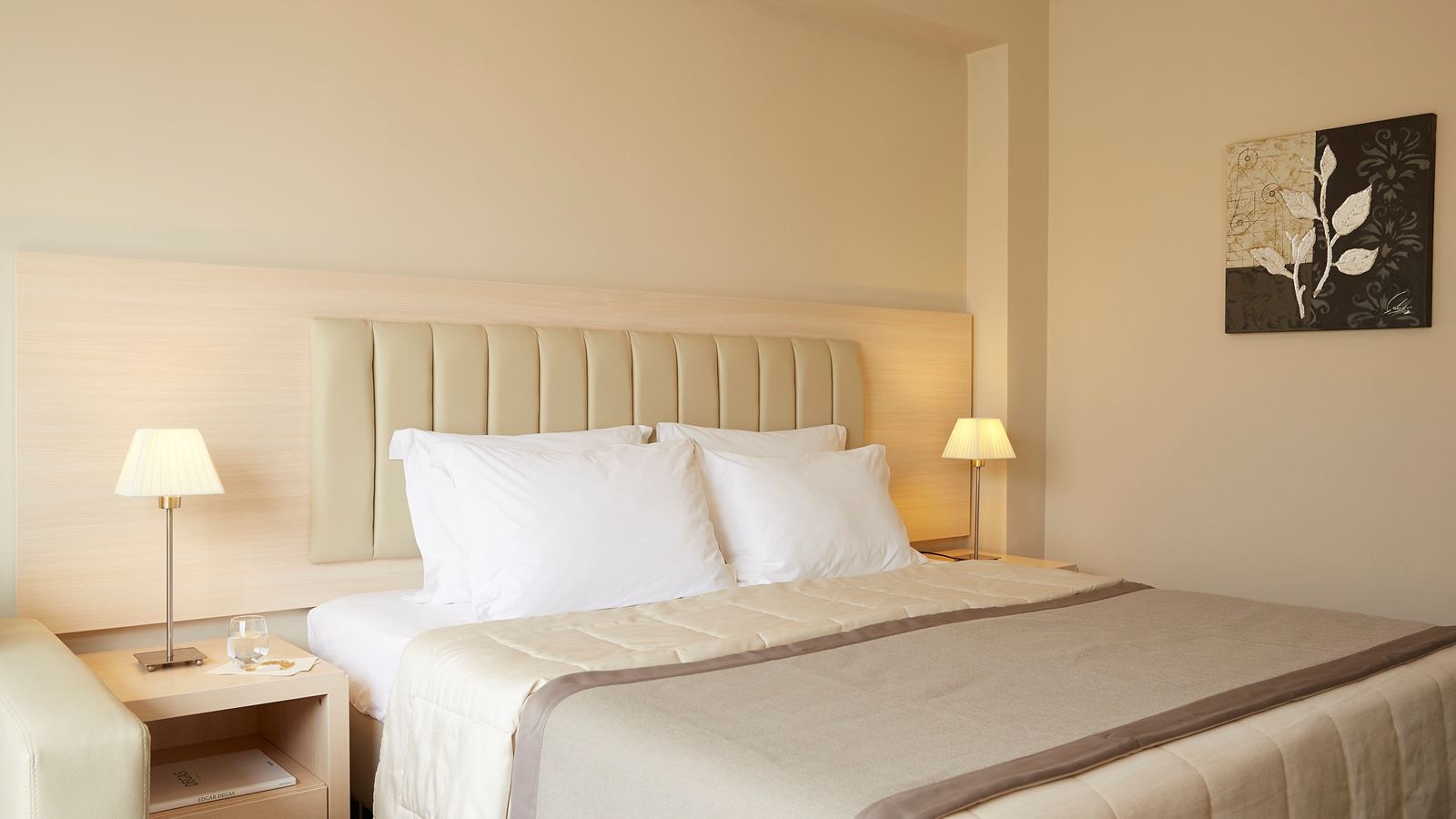 rooms-superior-double-inland-view