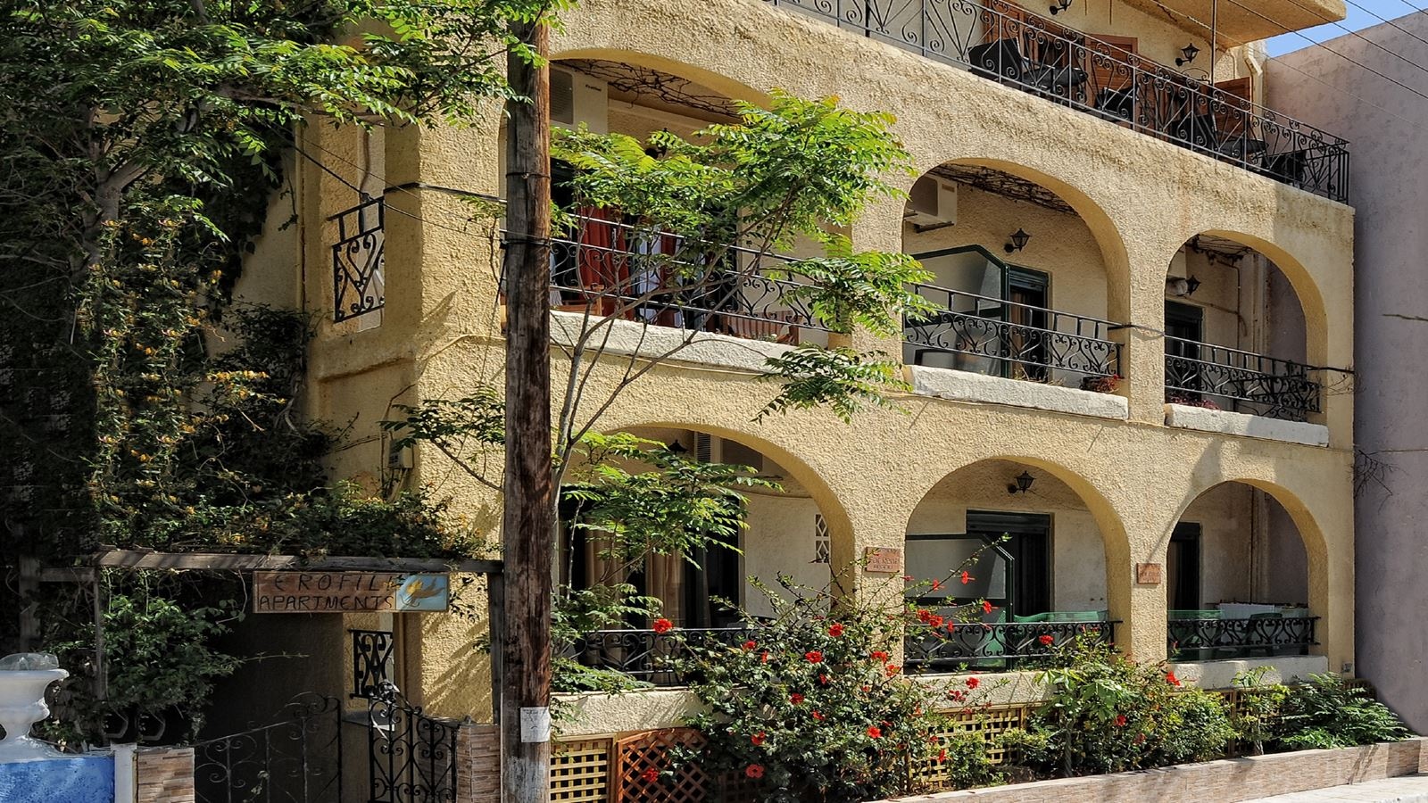 general-annex-building