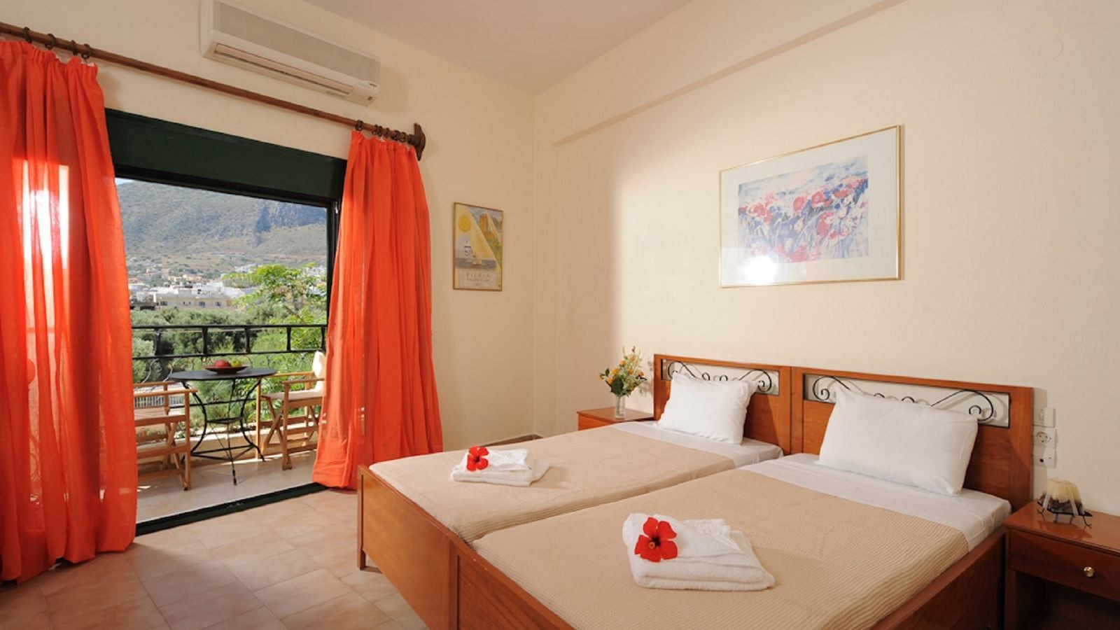 rooms-one-bedroom-apartment-with-hydromassage-shower