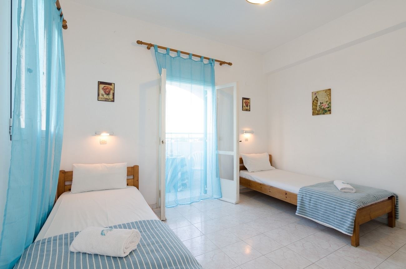 rooms-apartment-3-pax