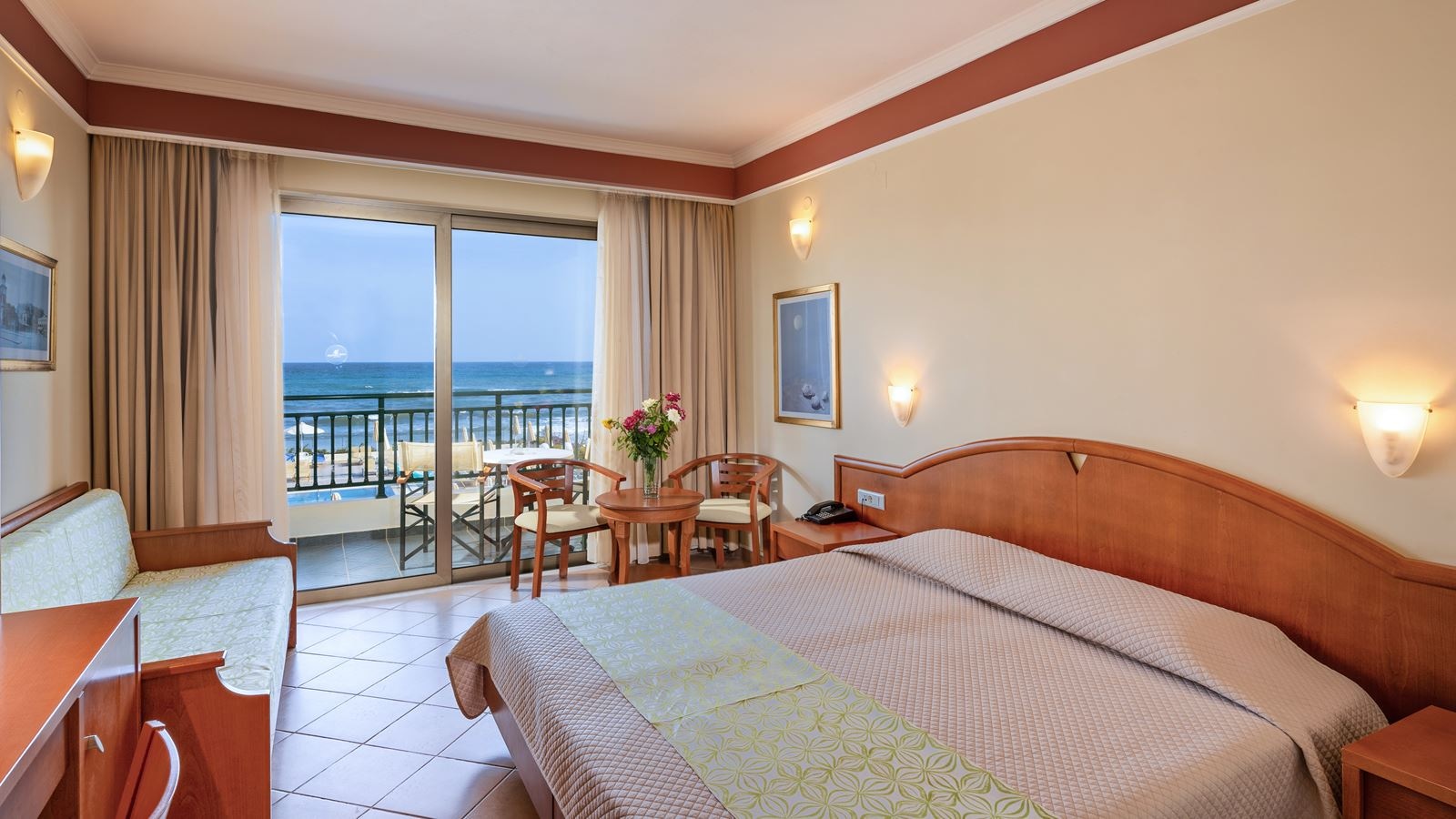 rooms-double-room-front-sea-view