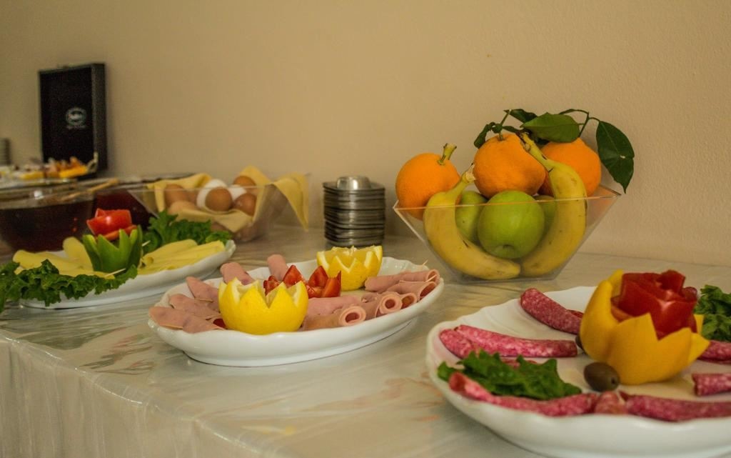 restaurants-snack-bar