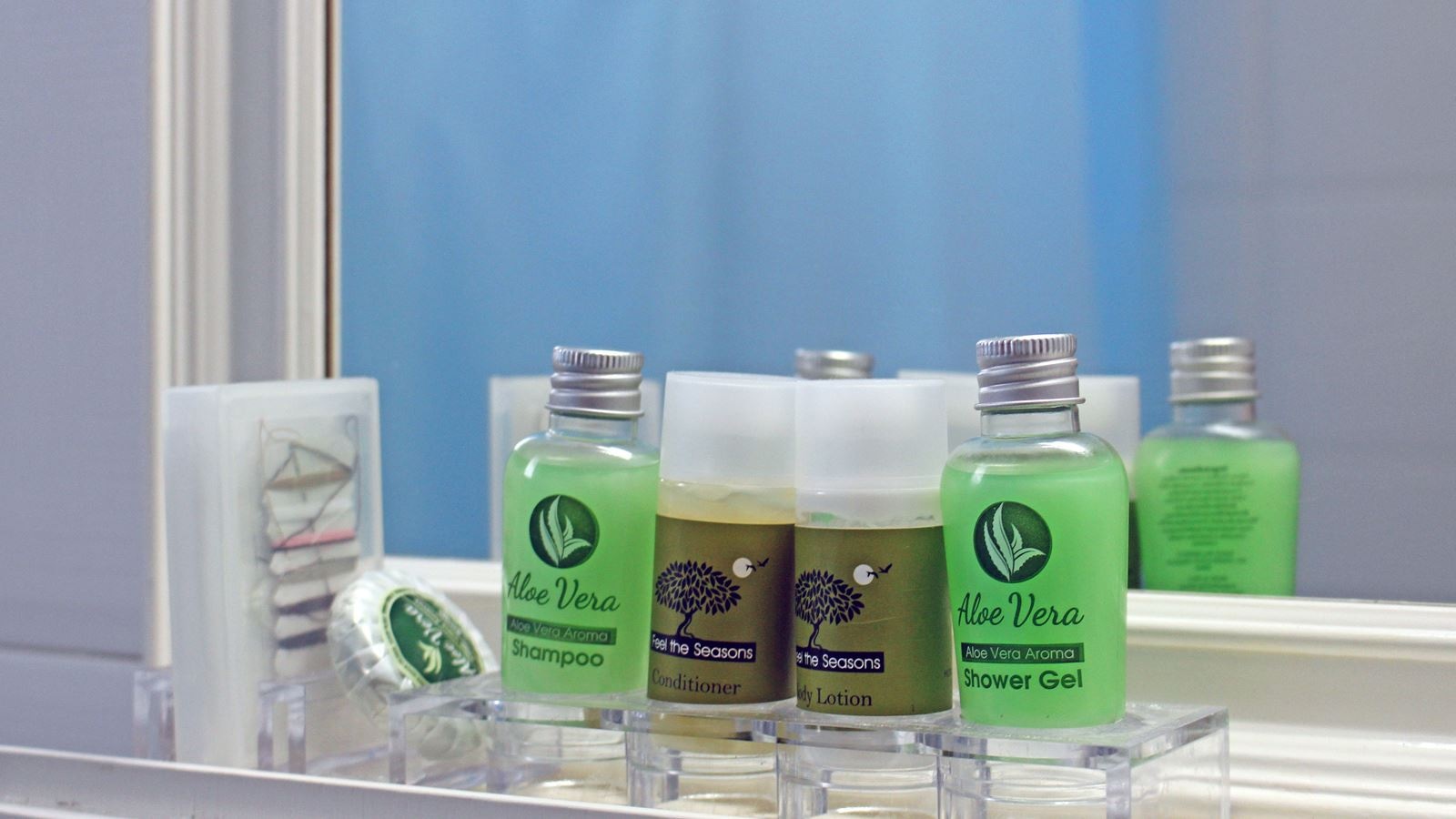 rooms-apartment-1-bedroom-street-view