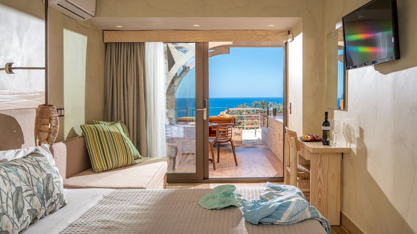 rooms-premium-room-sea-view