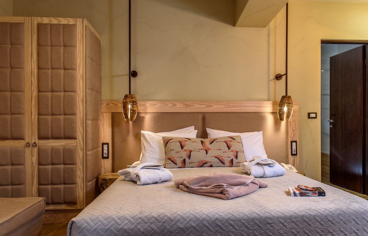 rooms-premium-room-inland-view-single-use