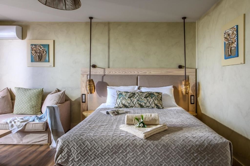 rooms-premium-room-sea-view-outdoor-jacuzzi