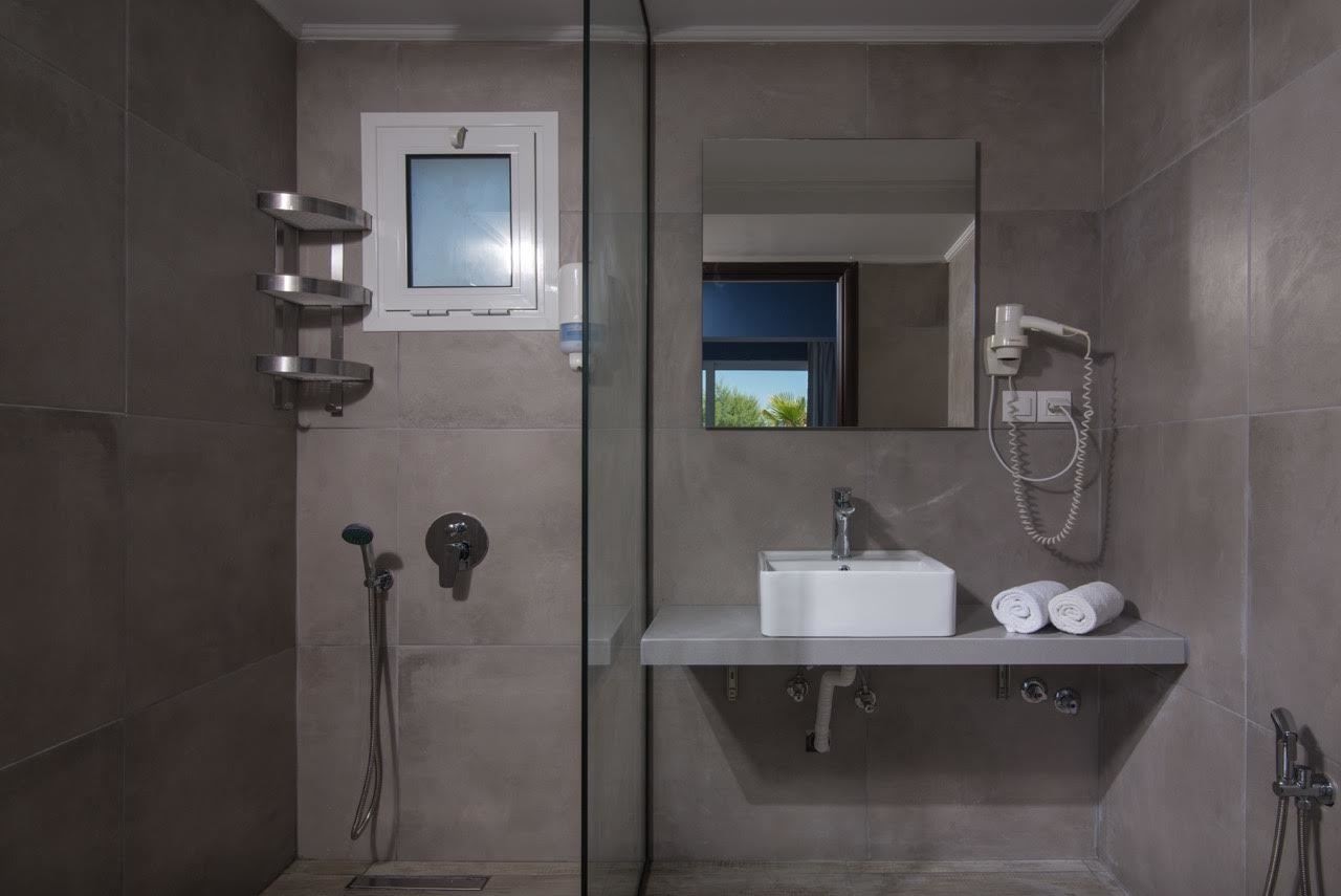 rooms-double-beachfront-room