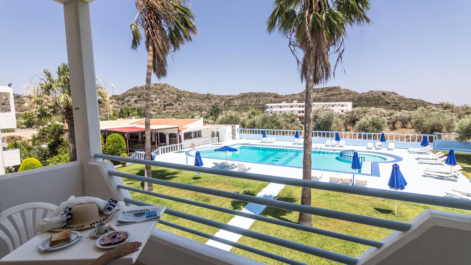 rooms-room-double-balcony-or-terrace