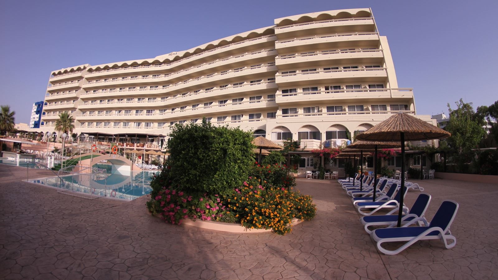 general-main-building