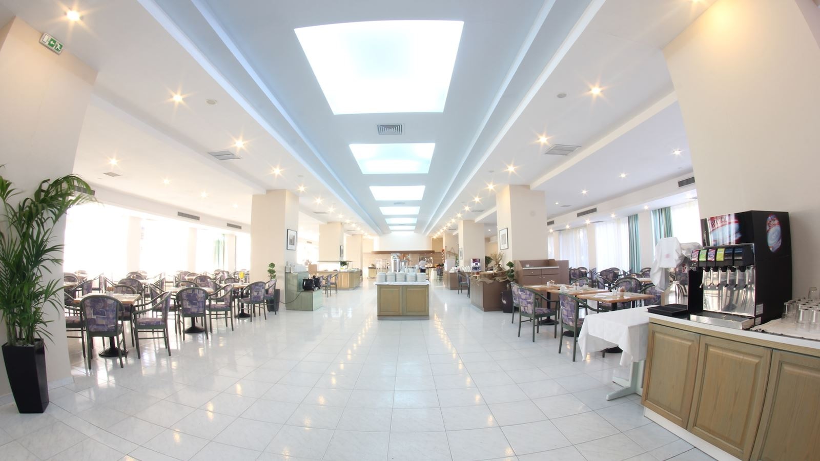 restaurants-athena-main-restaurant