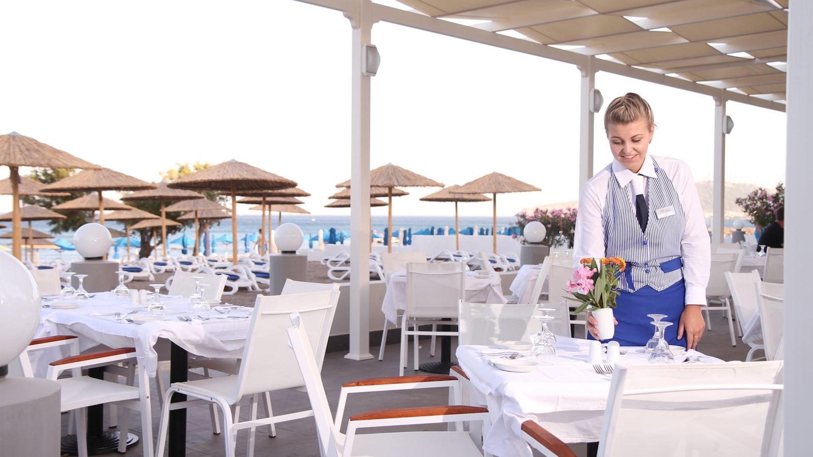 restaurants-snackbeach-tavern