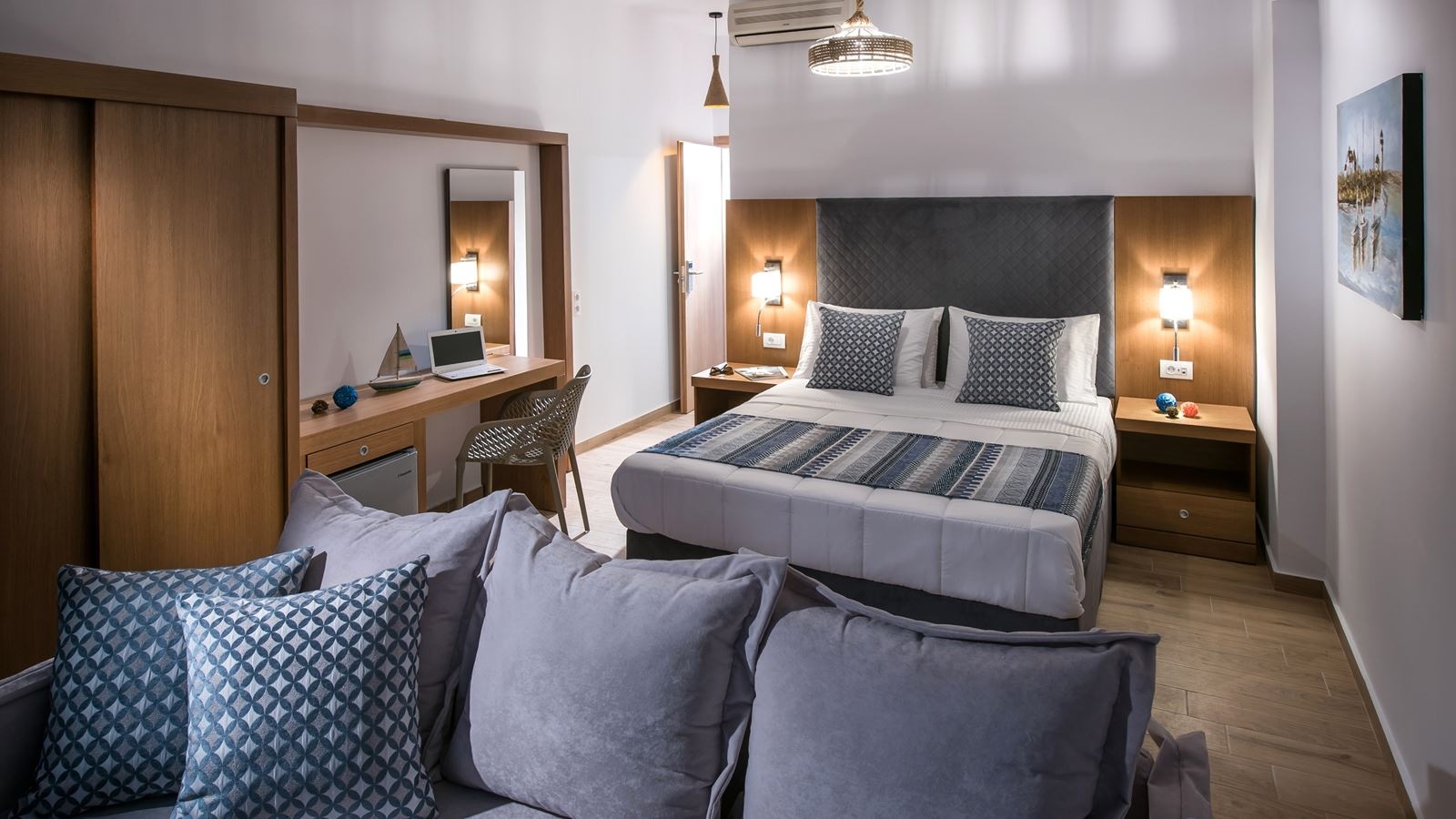 rooms-suite-landview