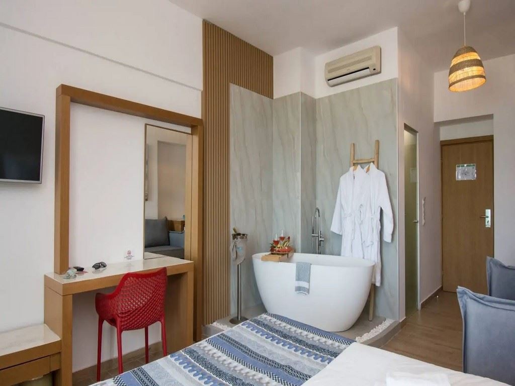 rooms-suite-sea-view-bathtub