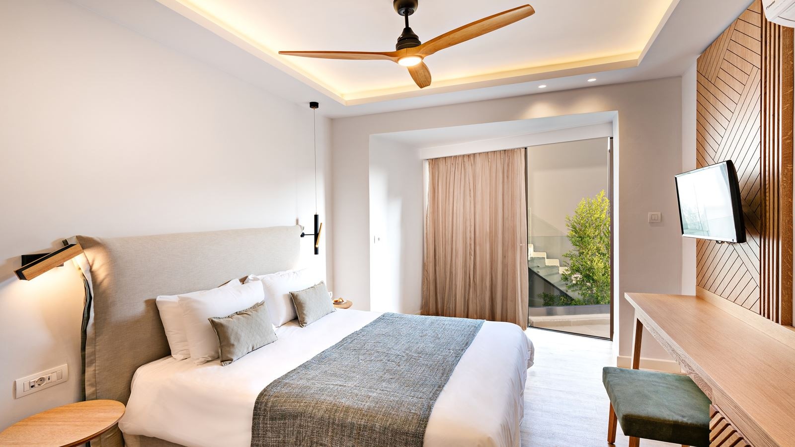 rooms-double-standard-room