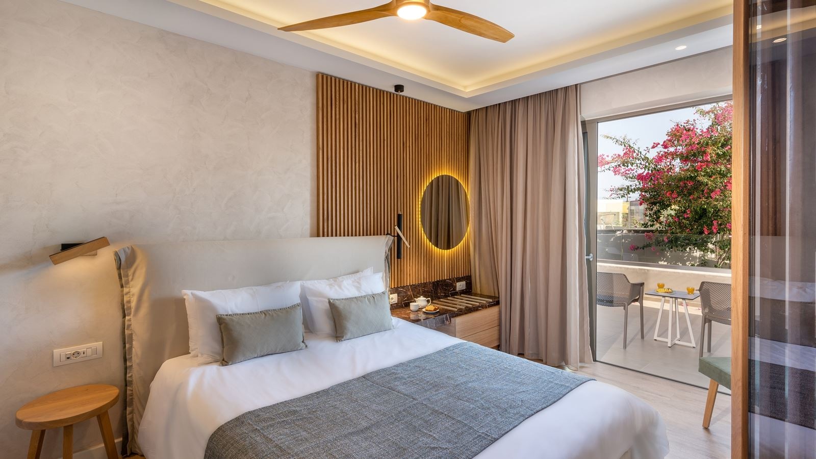 rooms-double-standard-room