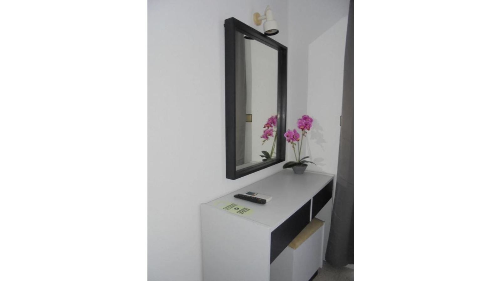 rooms-room-double-seaview-balcony-or-terrace