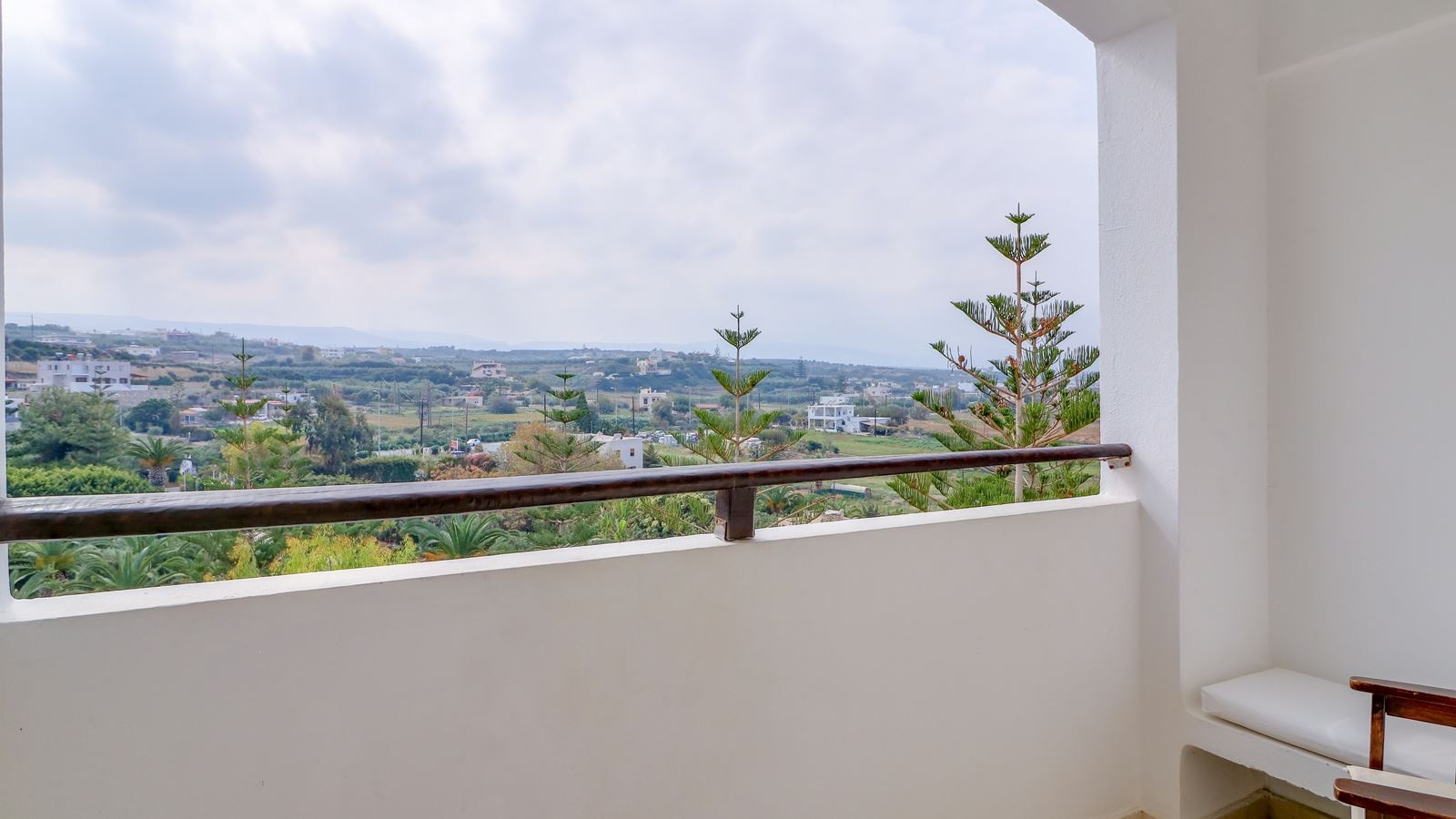 rooms-room-single-use--balcony-or-terrace