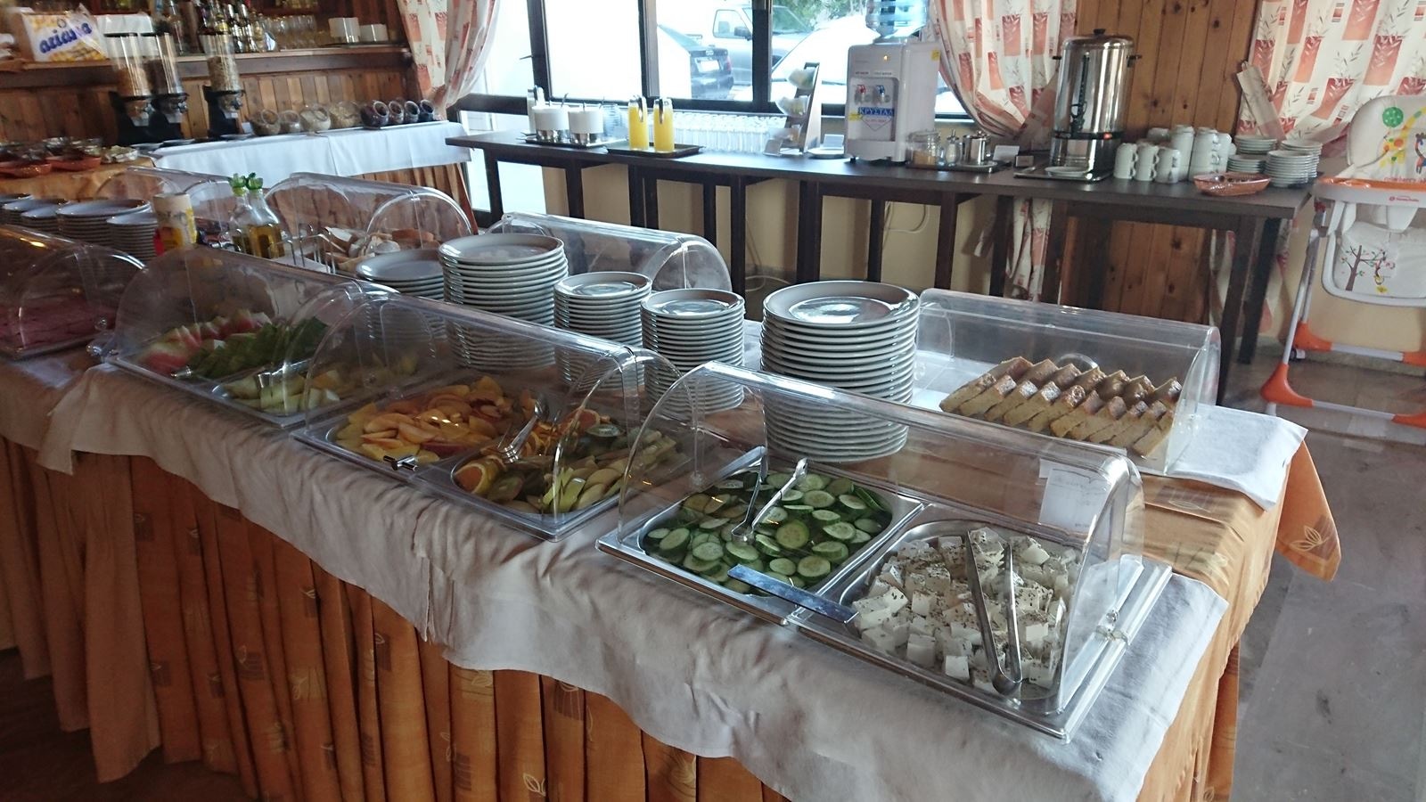 restaurants-main-restaurant