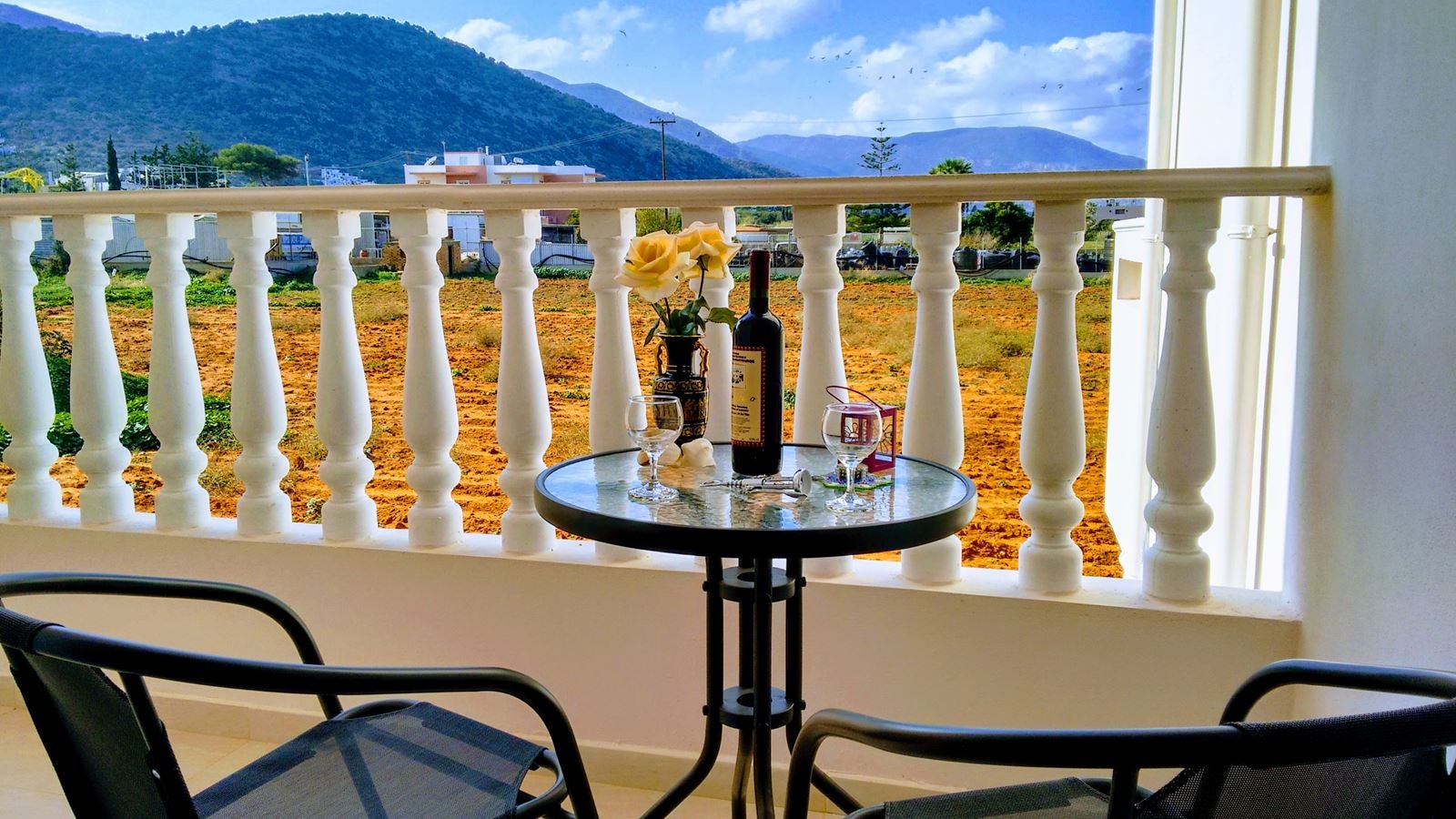 rooms-1-bedroom-triple-apartment-garden-view-balcony-or-terrace