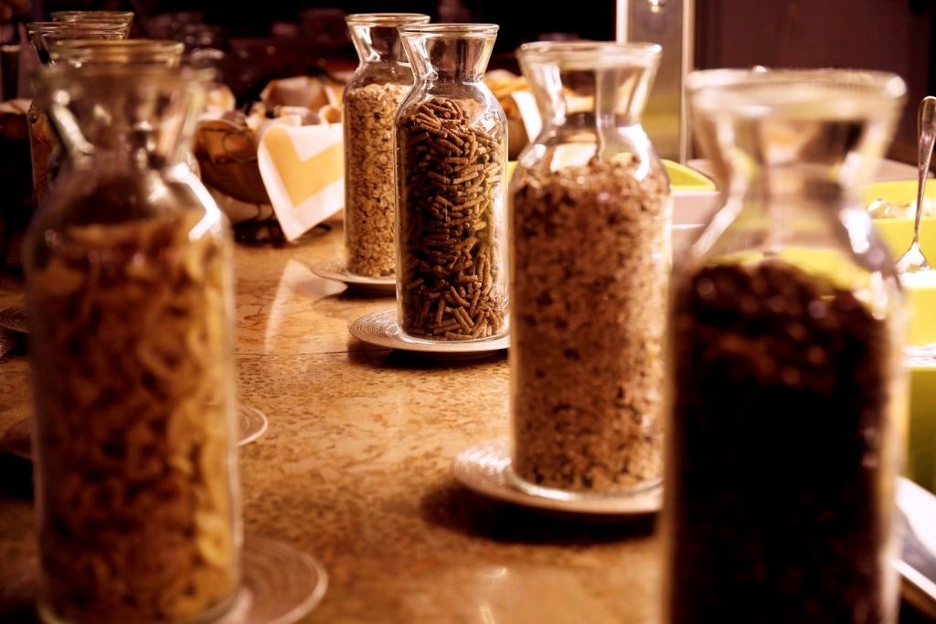 restaurants-restaurant