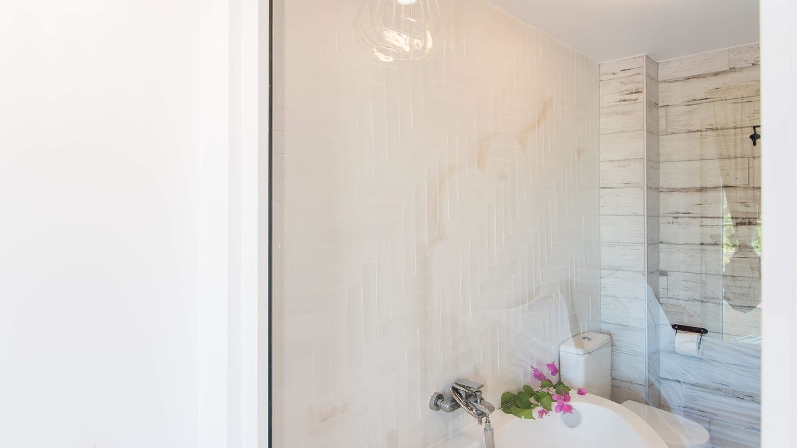 rooms-suite-junior-double-balcony-or-terrace