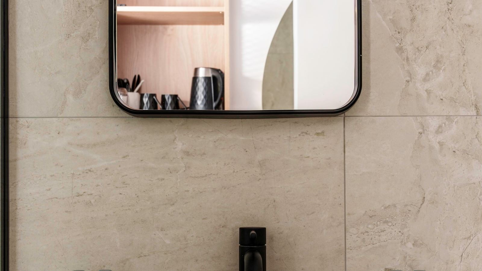 rooms-room-deluxe-twin-balcony-or-terrace