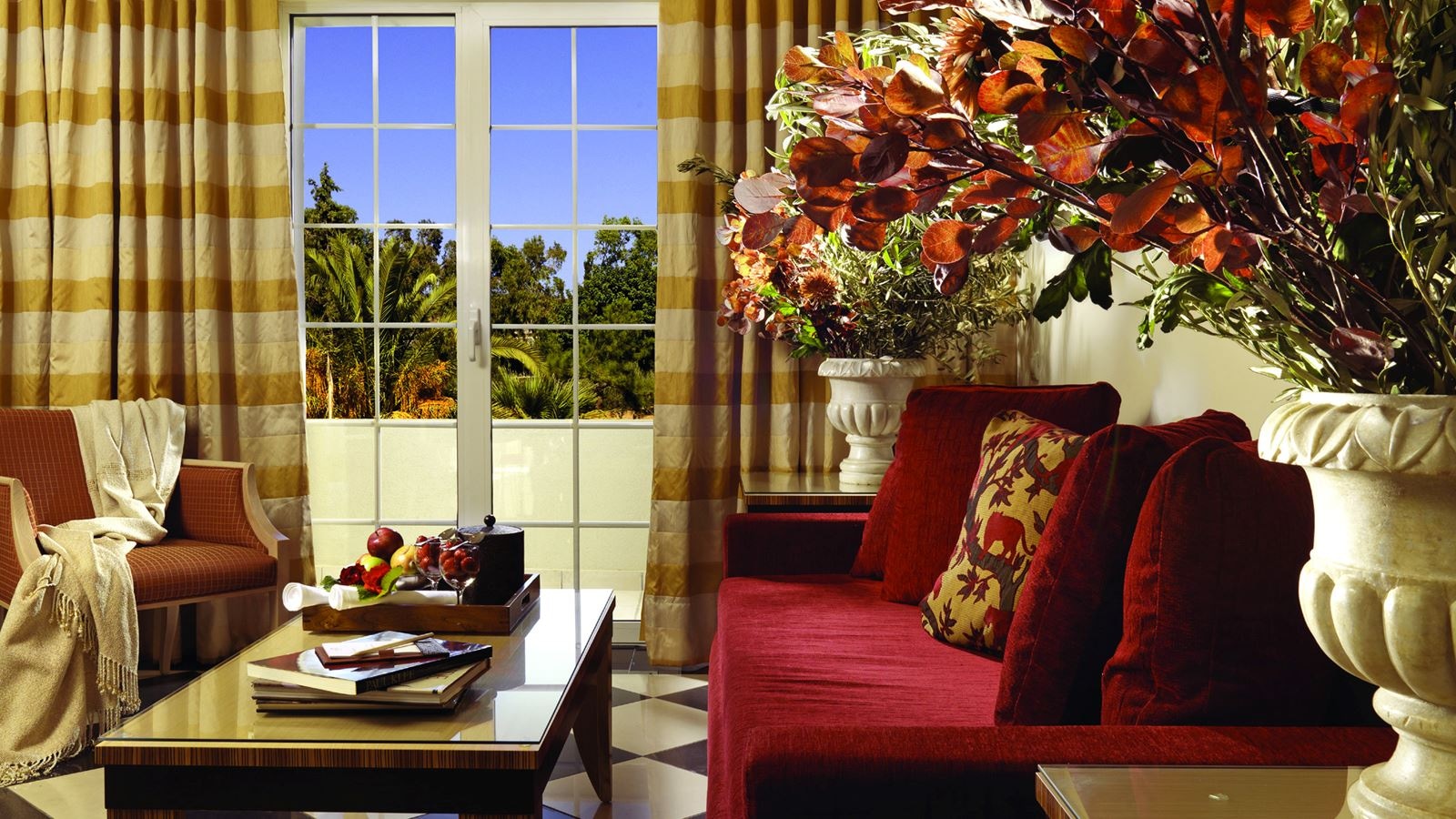 rooms-family-standard-1-bedroom-suite-sea-view