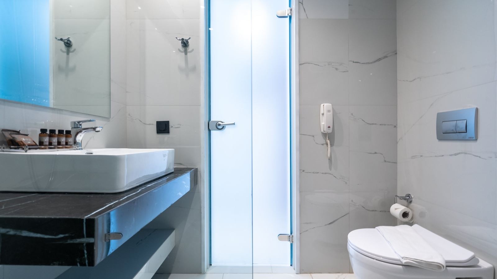 rooms-executive-suite