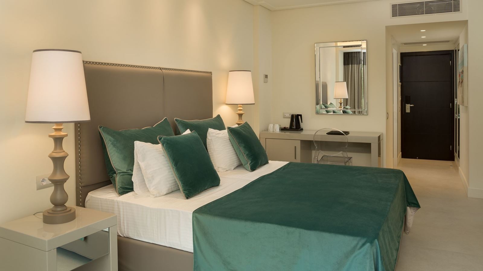 rooms-superior-double-inland-view