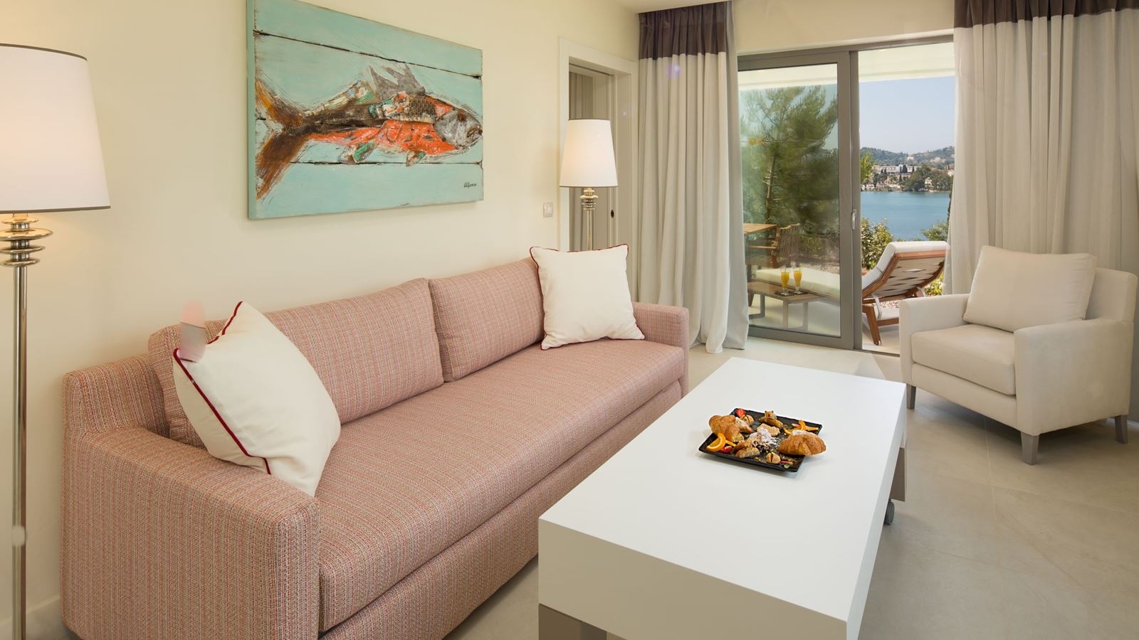 rooms-premium-bungalow-suite-with-jacuzzi